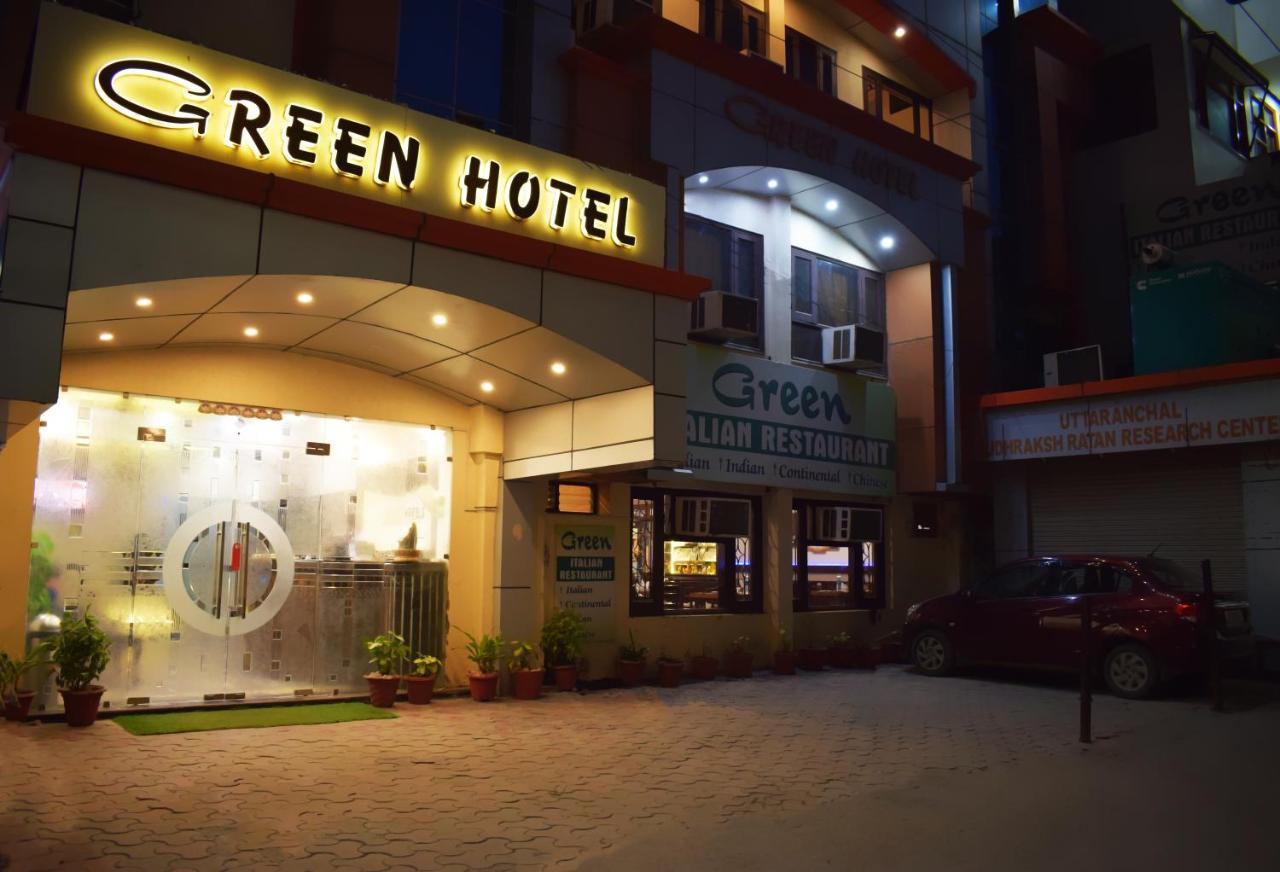 Hotel Green Risikés Kültér fotó